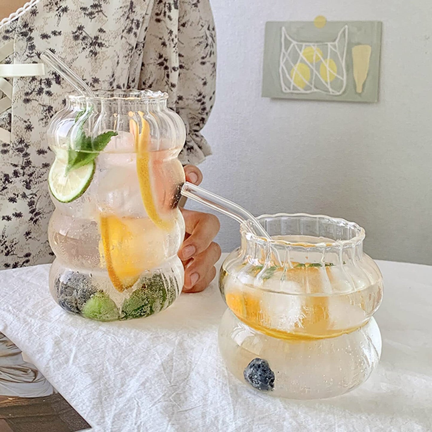 MANMAOHE 14 Oz Ribbed Glass Cups Set of 2 Creative Wavy Drinking Glasses Vintage Ribbed Glassware Vintage Ripple Drinking Glasses for Coffee Cocktail Juice Water Soda Tea