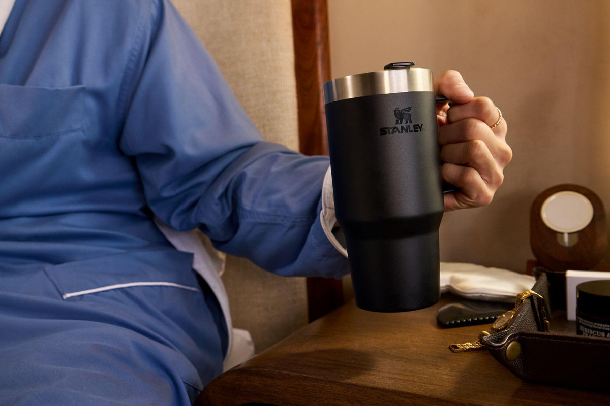 STANLEY The Everyday Suburban Mug | 16 oz | Drink Through Lid | Cup for Coffee, Tea and Drinks | Insulated Stainless Steel Coffee Mug | BPA-Free | Blue Dream Gloss